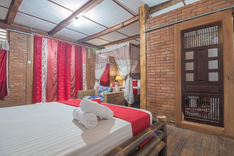 Reddoorz Near Rumah Sakit Wirosaban Salakan Exterior foto